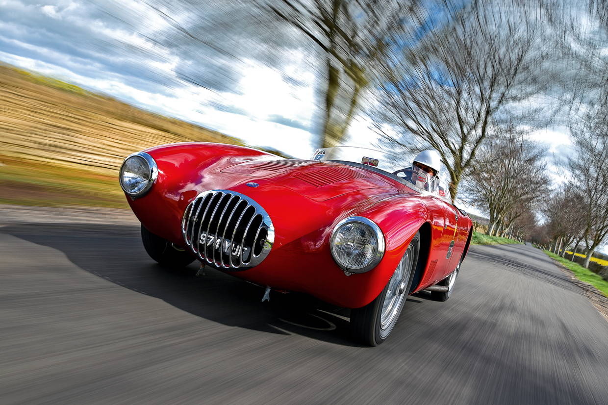 Classic & Sports Car - Osca MT4: little red roadster