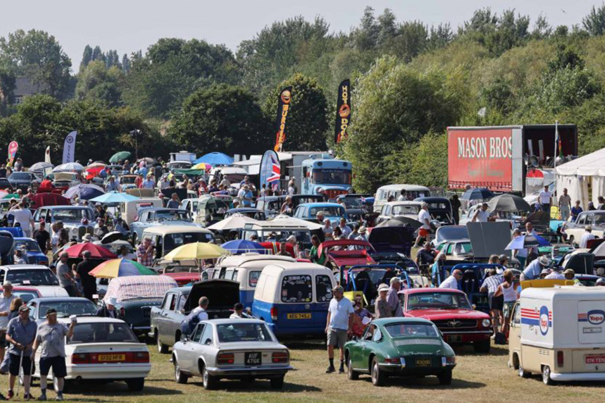 Classic & Sports Car – Boston Classic Car Club’s Annual Show