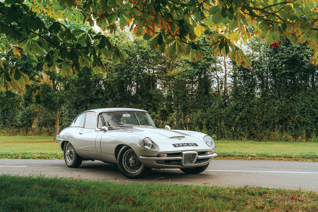 Classic & Sports Car – Free wallpapers from the January 2023 Classic & Sports Car