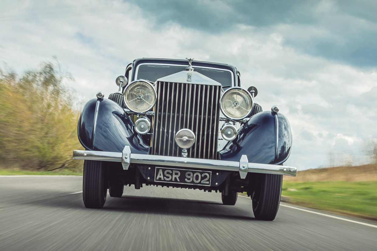 Classic & Sports Car – Rolls-Royce Phantom III: excellence at all costs