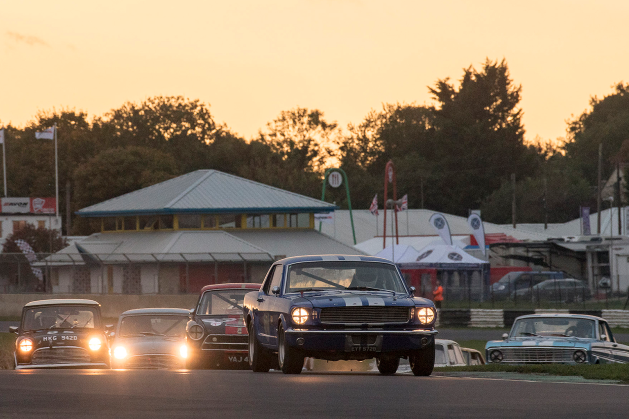 Classic & Sports Car – Autumn Classic