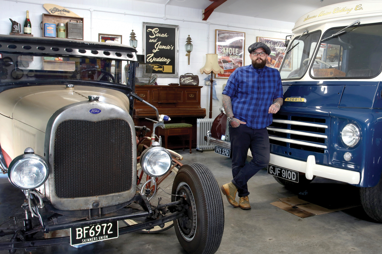 Classic & Sports Car – Also in my garage: American design icons and pedal cars