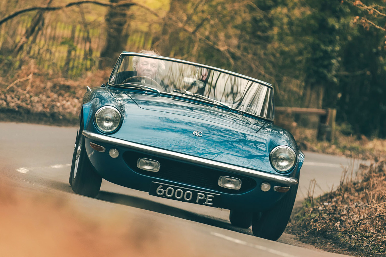 Classic & Sports Car – AC MA 200: missed opportunity