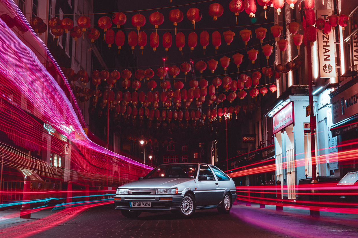Classic & Sports Car – Thunder & lightning: Toyota Corolla AE86