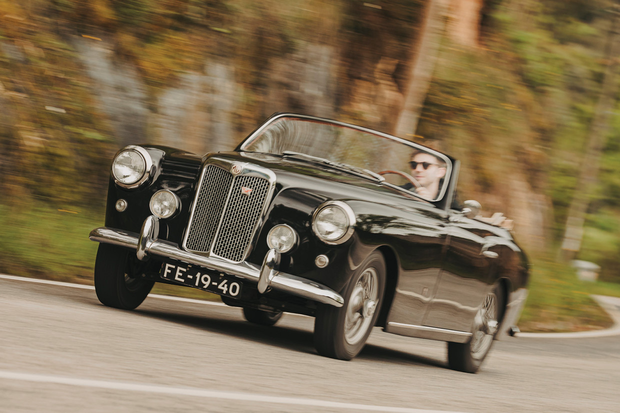 Classic & Sports Car – Arnolt-MG dhc: British engineering, Latin style