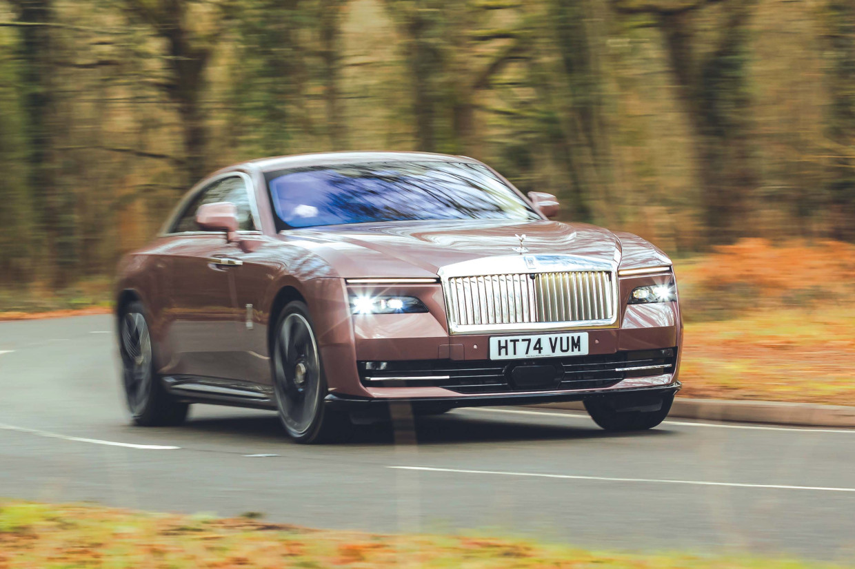 Future classic: Rolls-Royce Spectre | Classic & Sports Car