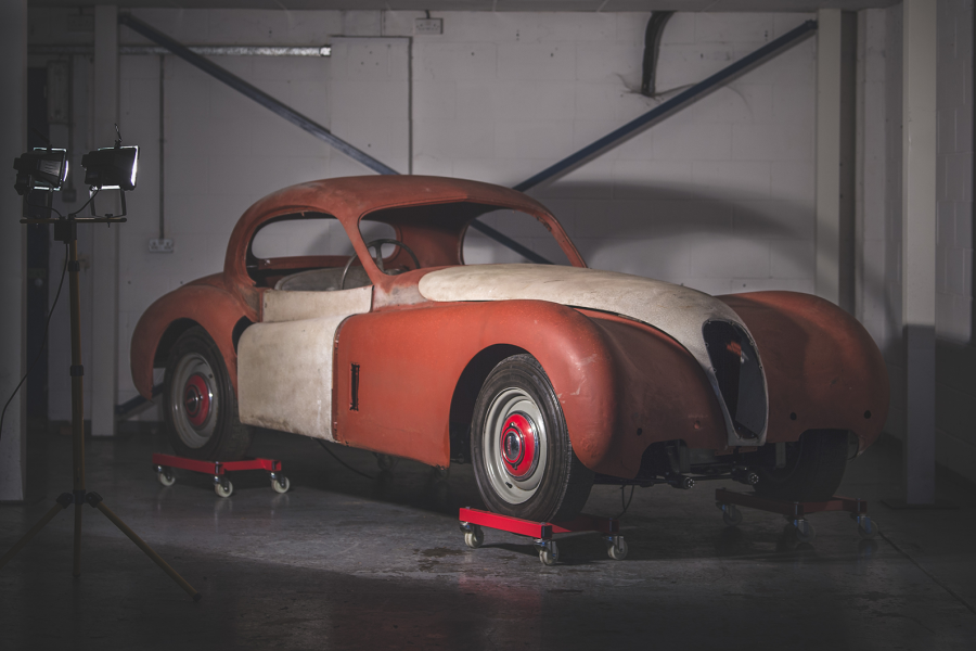 Classic & Sports Car – Fancy a project? Try this barn-find Jaguar XK120