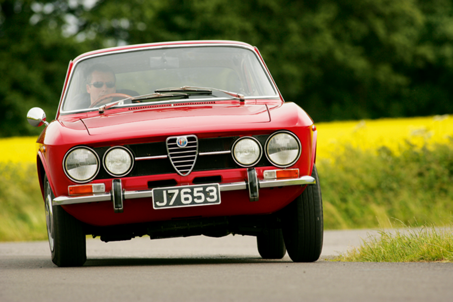 Classic & Sports Car – Making memories in an Alfa Romeo GTV