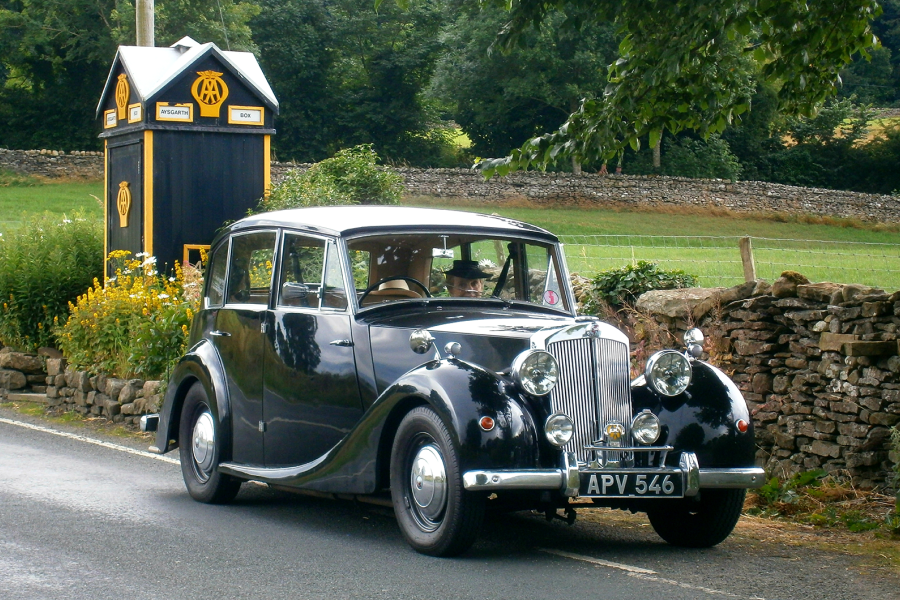 Classic & Sports Car – Your classic: Triumph Renown
