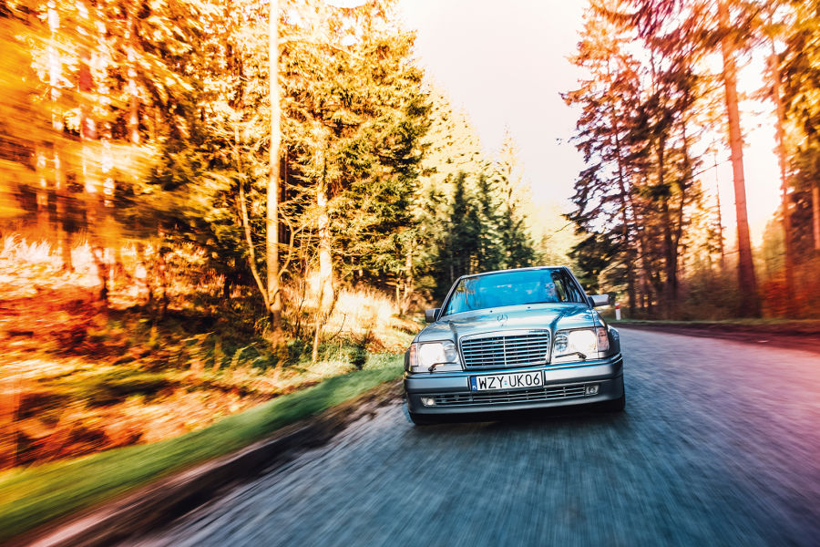 Classic & Sports Car – The best supersaloon you’ve never heard of: Mercedes-Benz E500