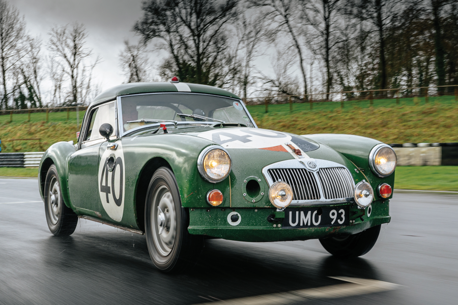 Classic & Sports Car – MGA Twin Cam: on track in an ex-works racer