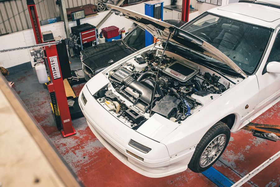 Classic & Sports Car – The specialist: Silver Fern Performance
