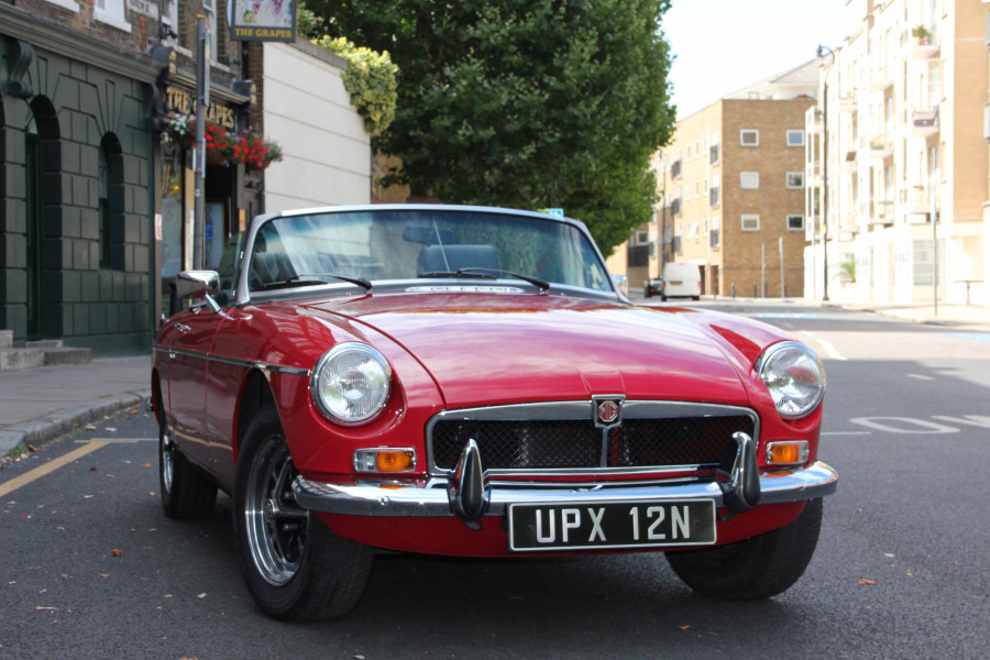 Classic & Sports Car – Your classic: MGB roadster