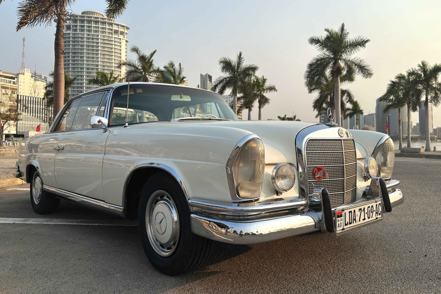 Classic & Sports Car – Your classic: Mercedes-Benz 220SEb Coupé
