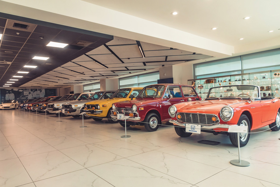 Classic & Sports Car – Classic shrine: American Honda Collection Hall
