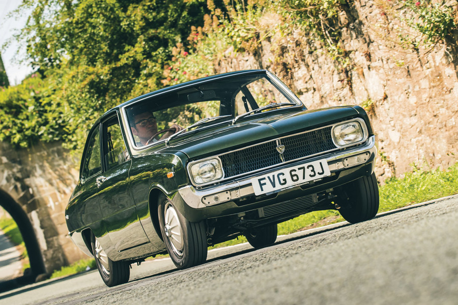 Classic & Sports Car – Mazda R100 Coupé