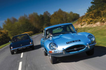 Classic & Sports Car – Jaguar E-type 2+2 vs Lotus Elan +2S: sports for all
