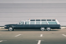 Classic & Sports Car – AQC Jetway 707: meet the Oldsmobile Toronado with 15 seats