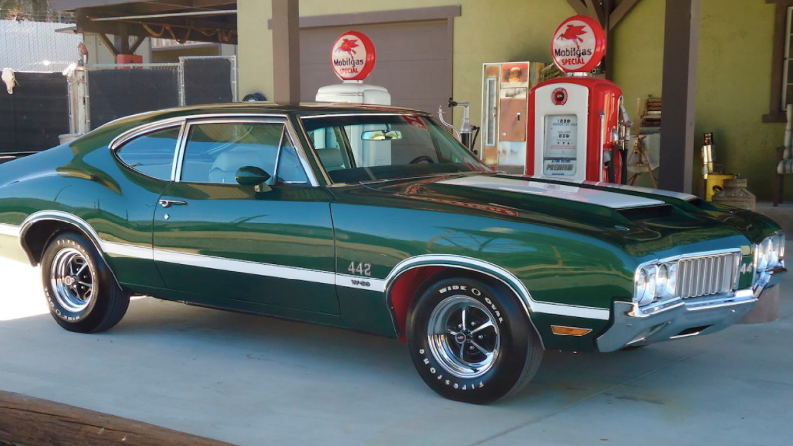 15 of the meanest muscle cars for sale at Mecum’s LA auction 2018