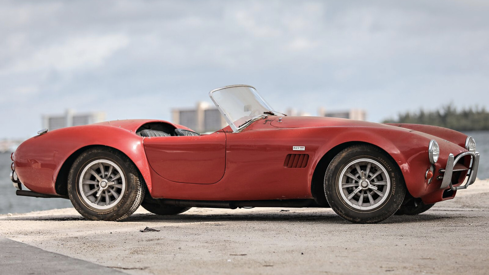 Barn-find Shelby 427 Cobra set to fetch $1m at Amelia Island