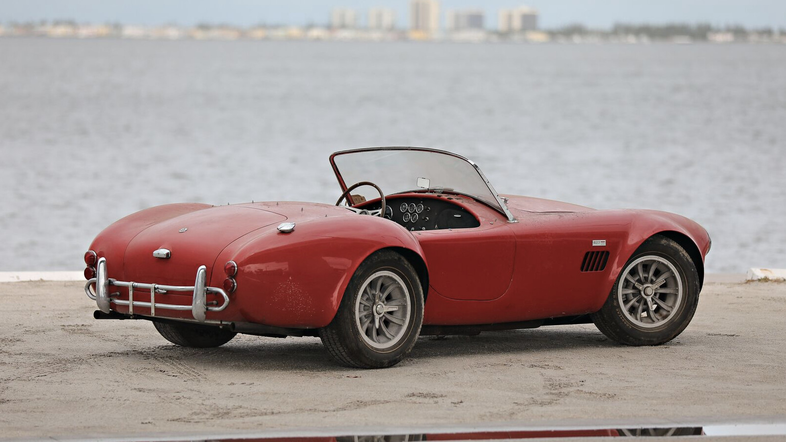 Barn-find Shelby 427 Cobra set to fetch $1m at Amelia Island
