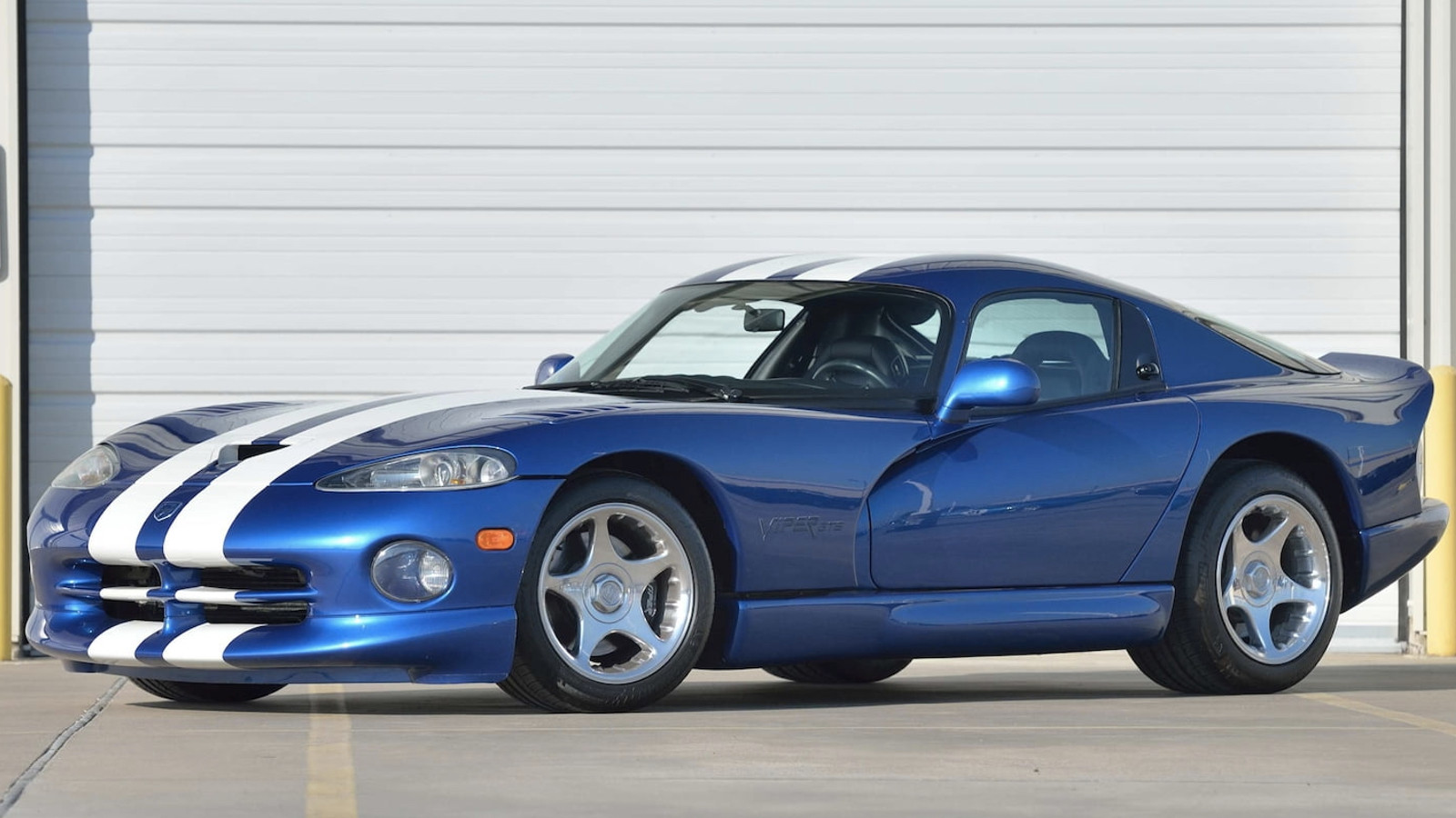 9 Vipers up for grabs at Mecum’s Houston auction