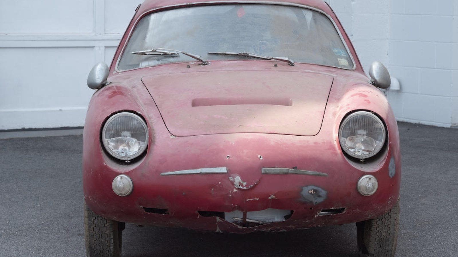 Rare trio of TV barn-find Fiat-Abarths set for auction
