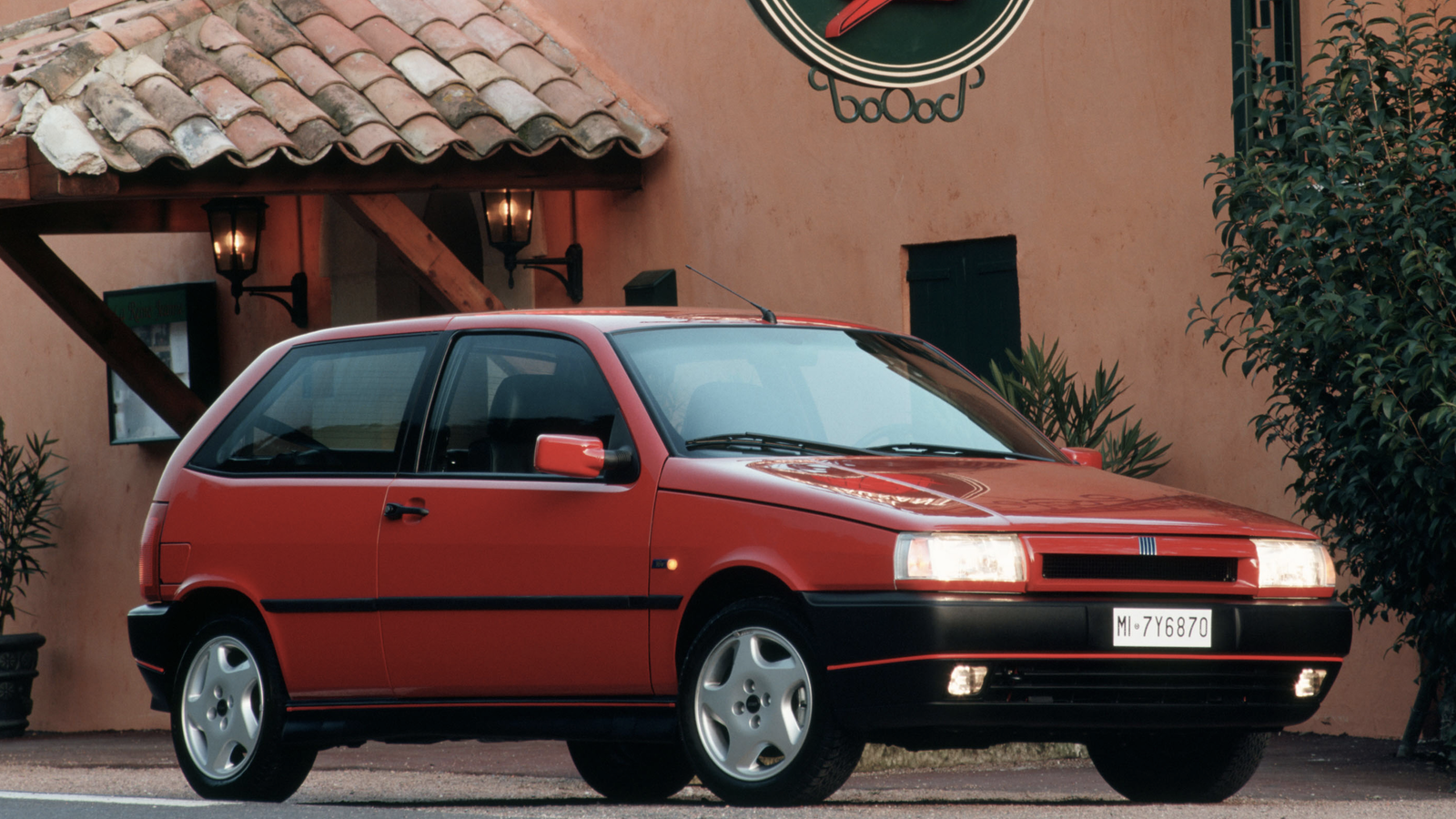 Top 10 hot hatches of the ‘90s