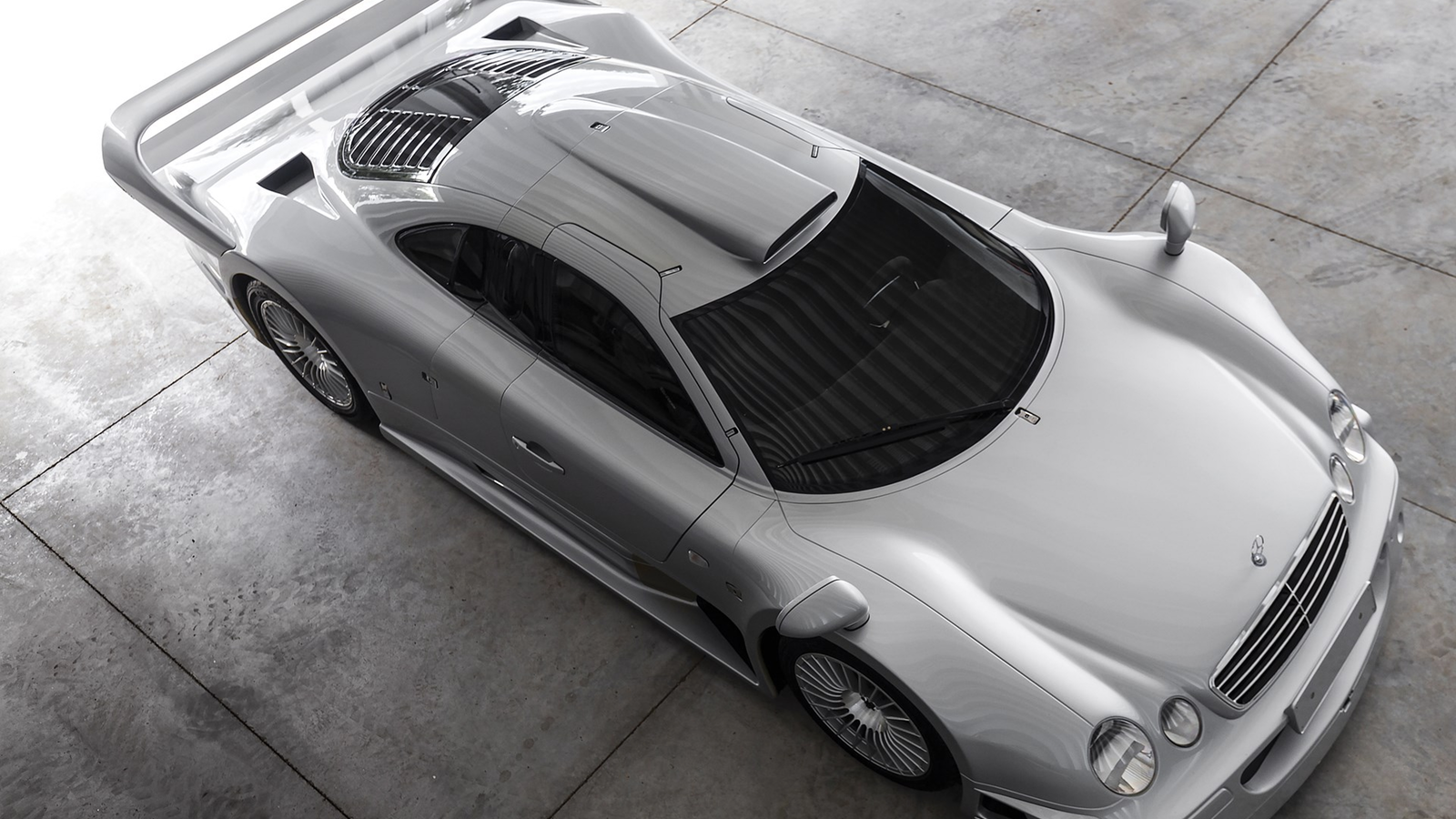Meet the pristine Porsche 911 worth £1.1m