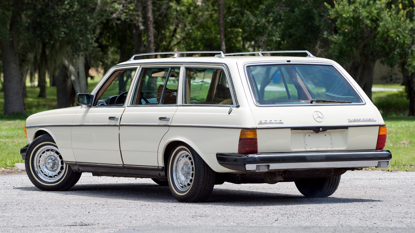 Baby you can drive their cars! Beatles motors up for auction