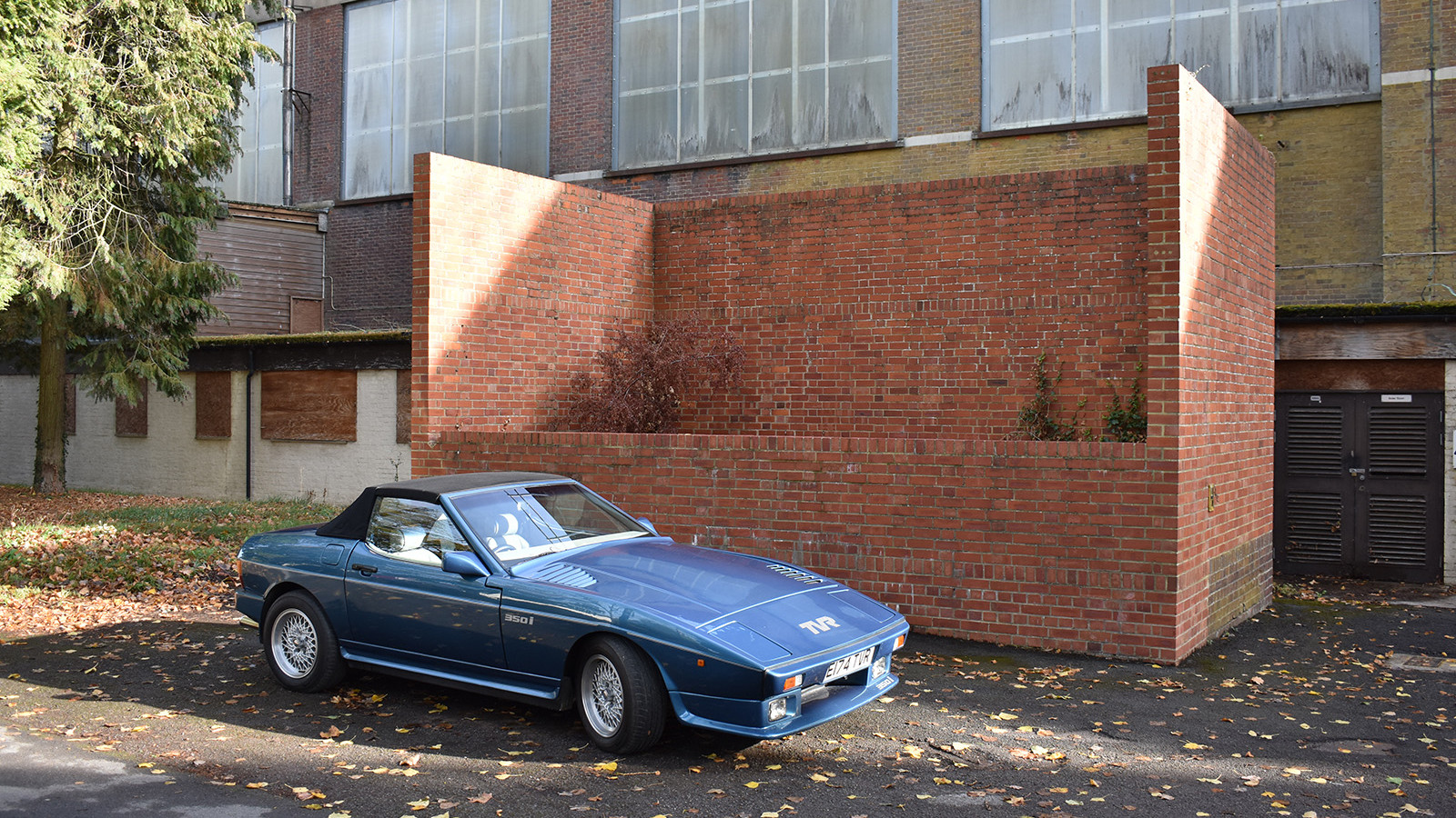 TVR 350i