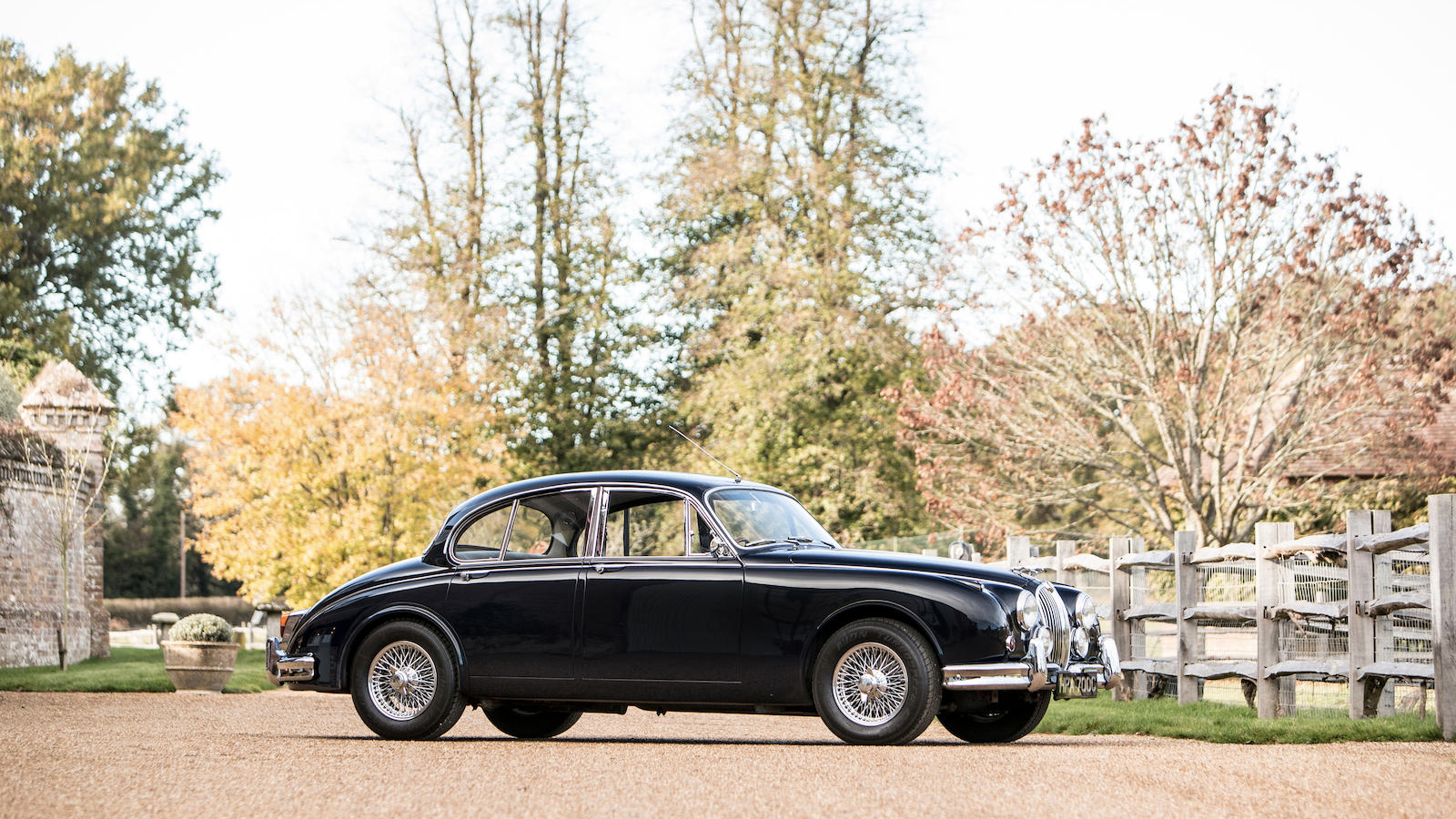 Highlights from the Bonhams Bond Street auction