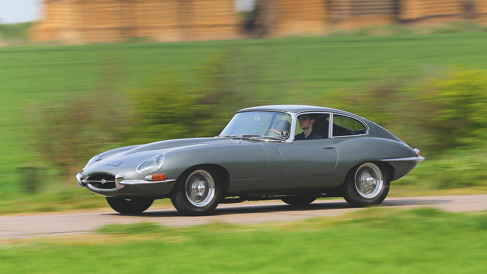 The 60s GTs that tried to beat the Sting Ray