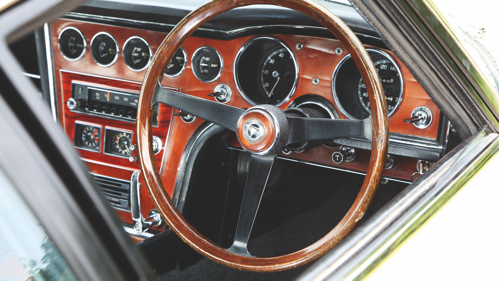 The 60s GTs that tried to beat the Sting Ray