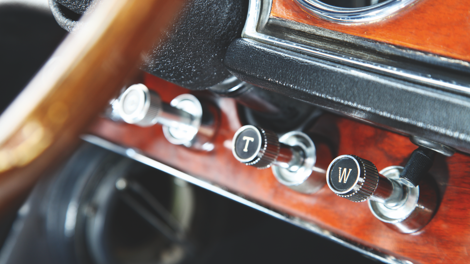 The 60s GTs that tried to beat the Sting Ray