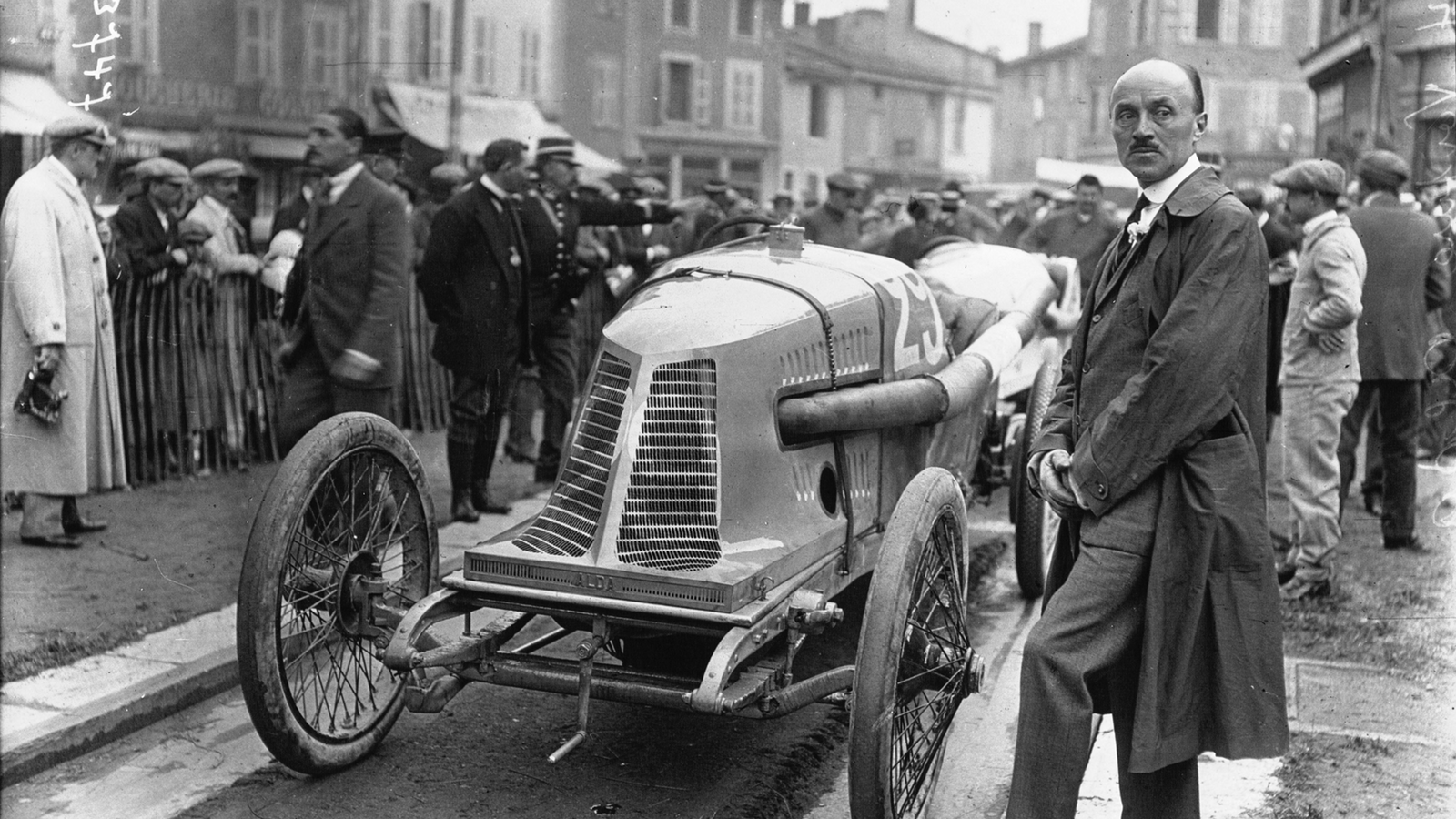 Oublié: forgotten French car companies