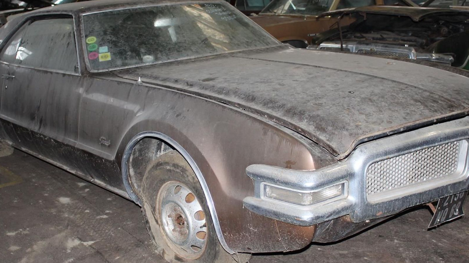 81 dusty classics unearthed in bumper French barn-find