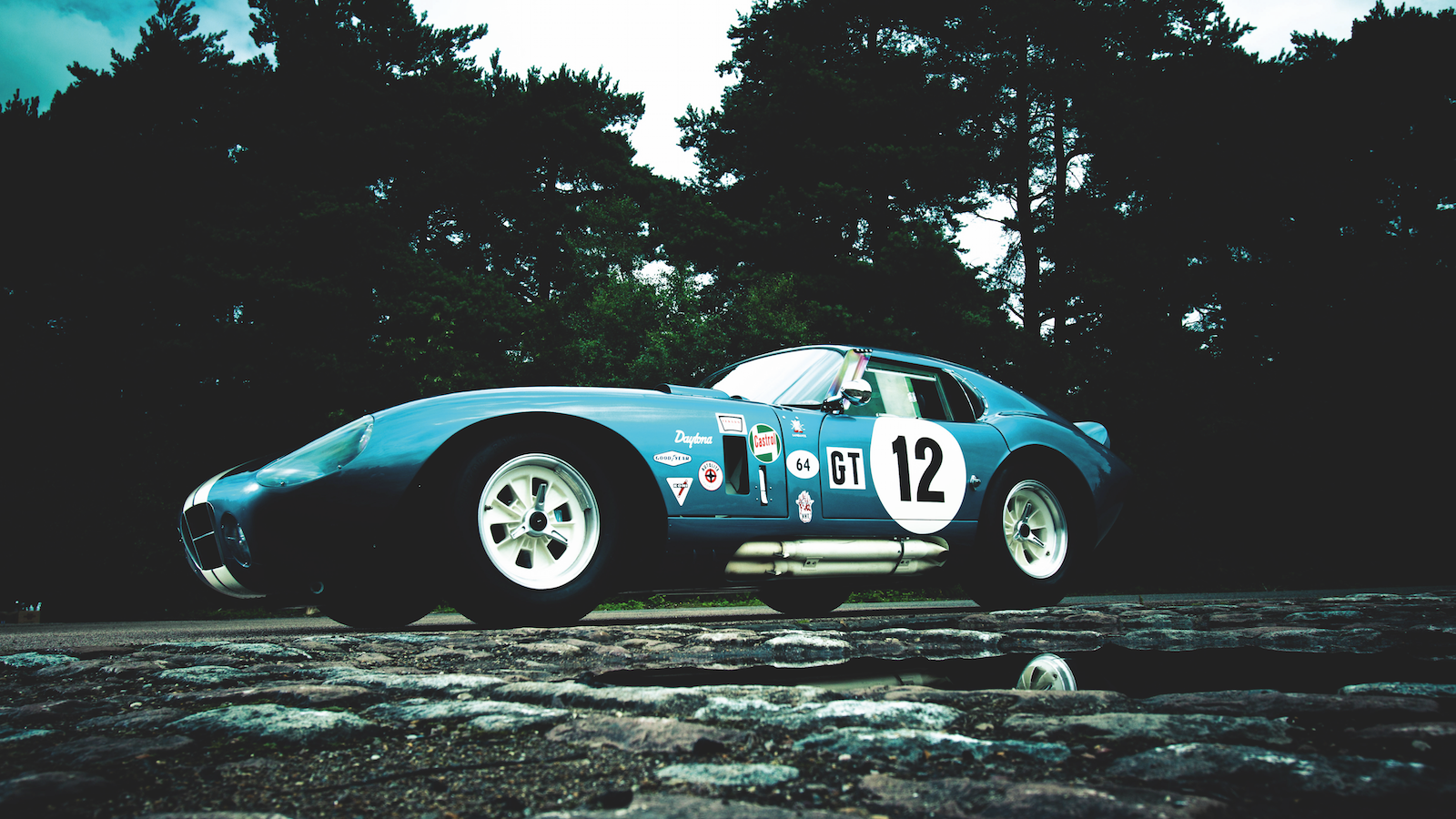What it’s like to drive the Shelby Cobra Daytona