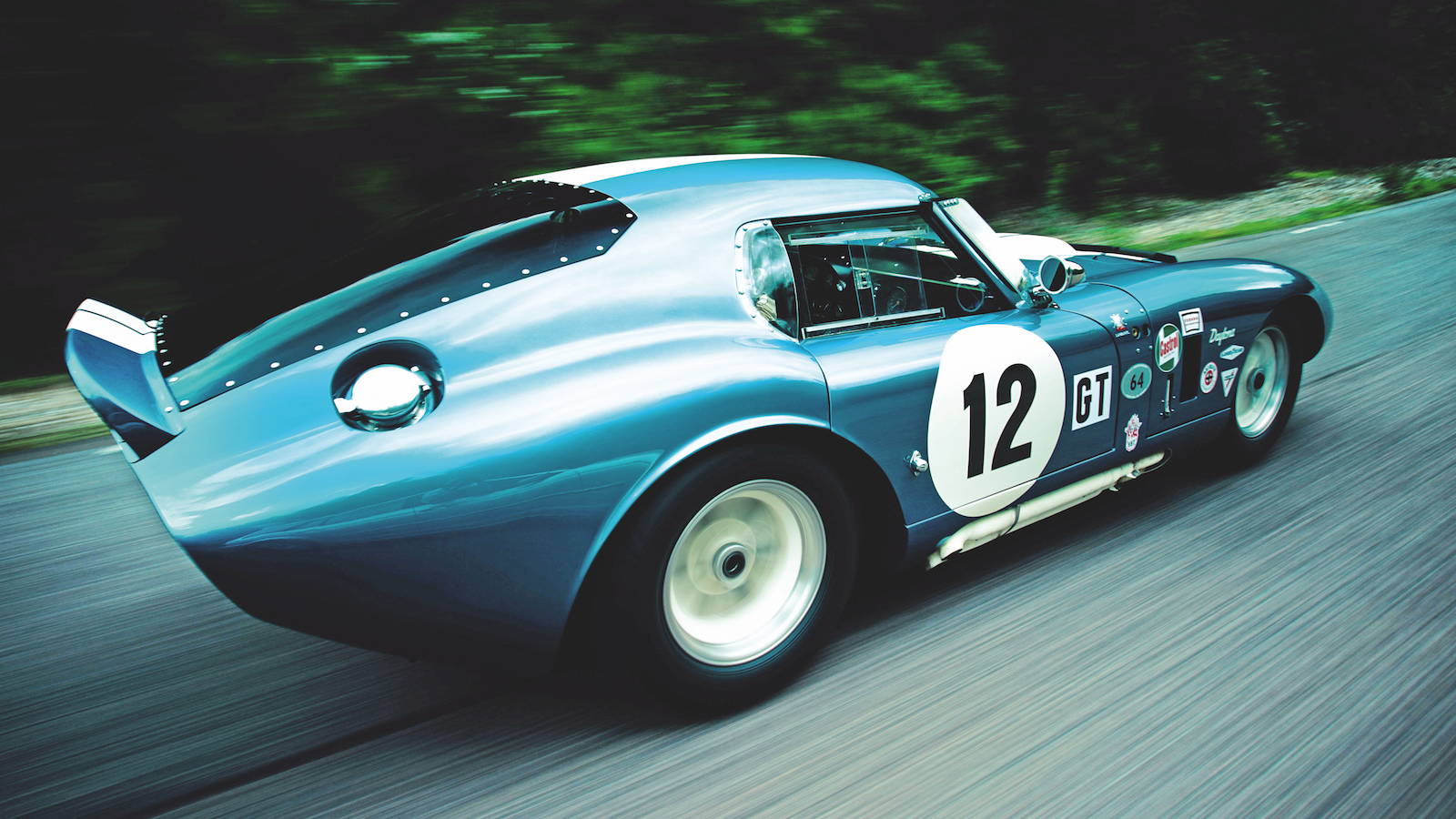 What it’s like to drive the Shelby Cobra Daytona