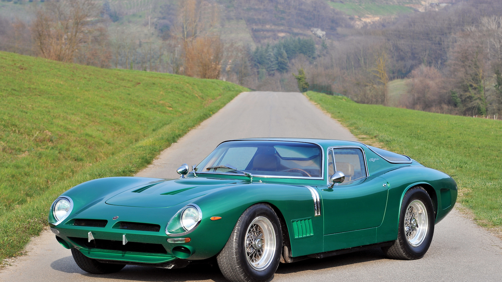 16 European classics with a Detroit V8