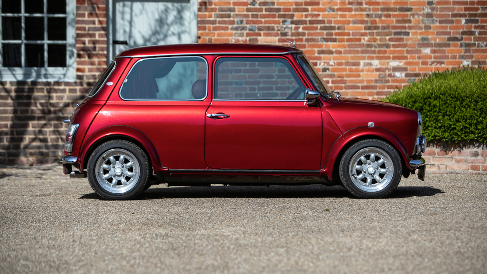 Classic Minibar: Jay Kay’s custom Mini Cooper could be yours