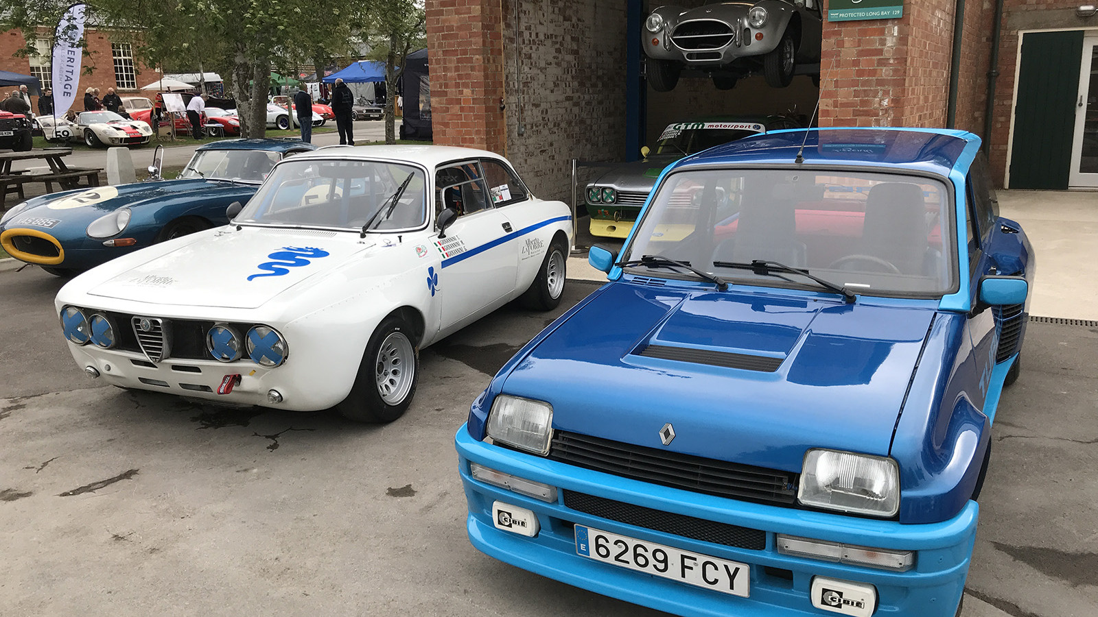 Bicester Heritage Sunday Scramble Renault 5 Turbo