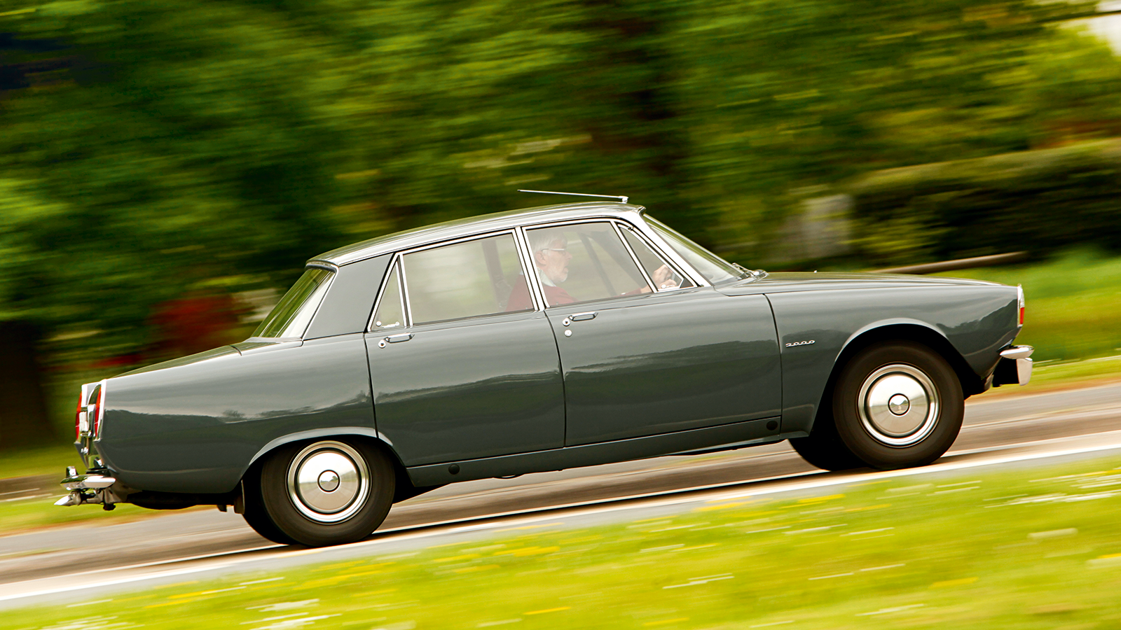 Starter classics: 14 great cars for a first-timer