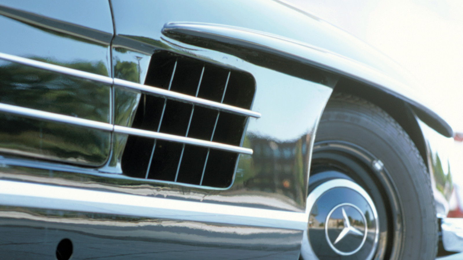 300SL wing blisters
