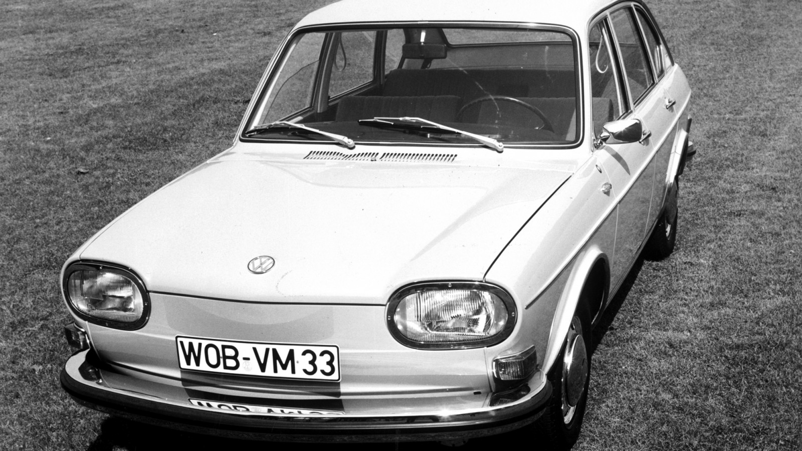 VW 411 headlamps