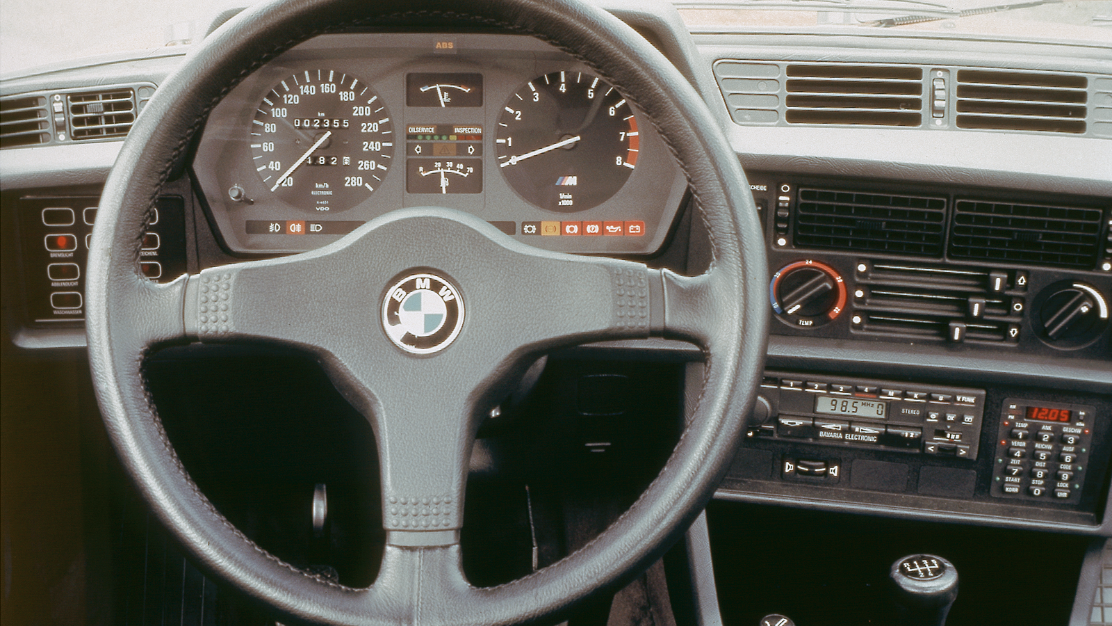 14 classic dashboards you’d never see in a modern car