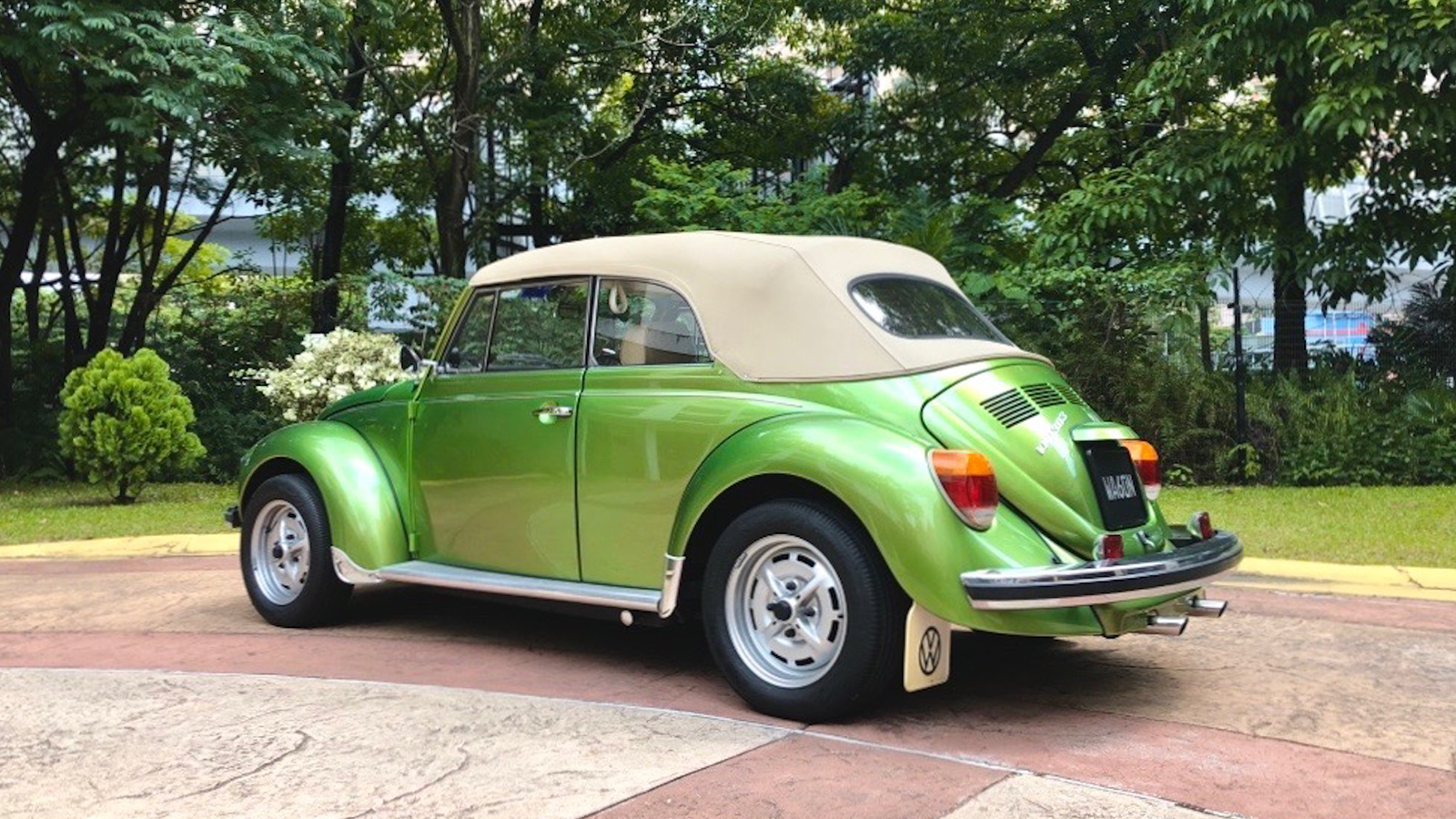 Who’s next for this ex-Roger Daltrey classic Beetle?