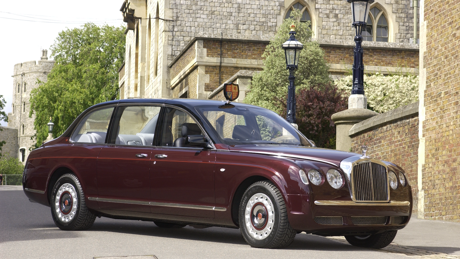 Bentley’s V8 bows out