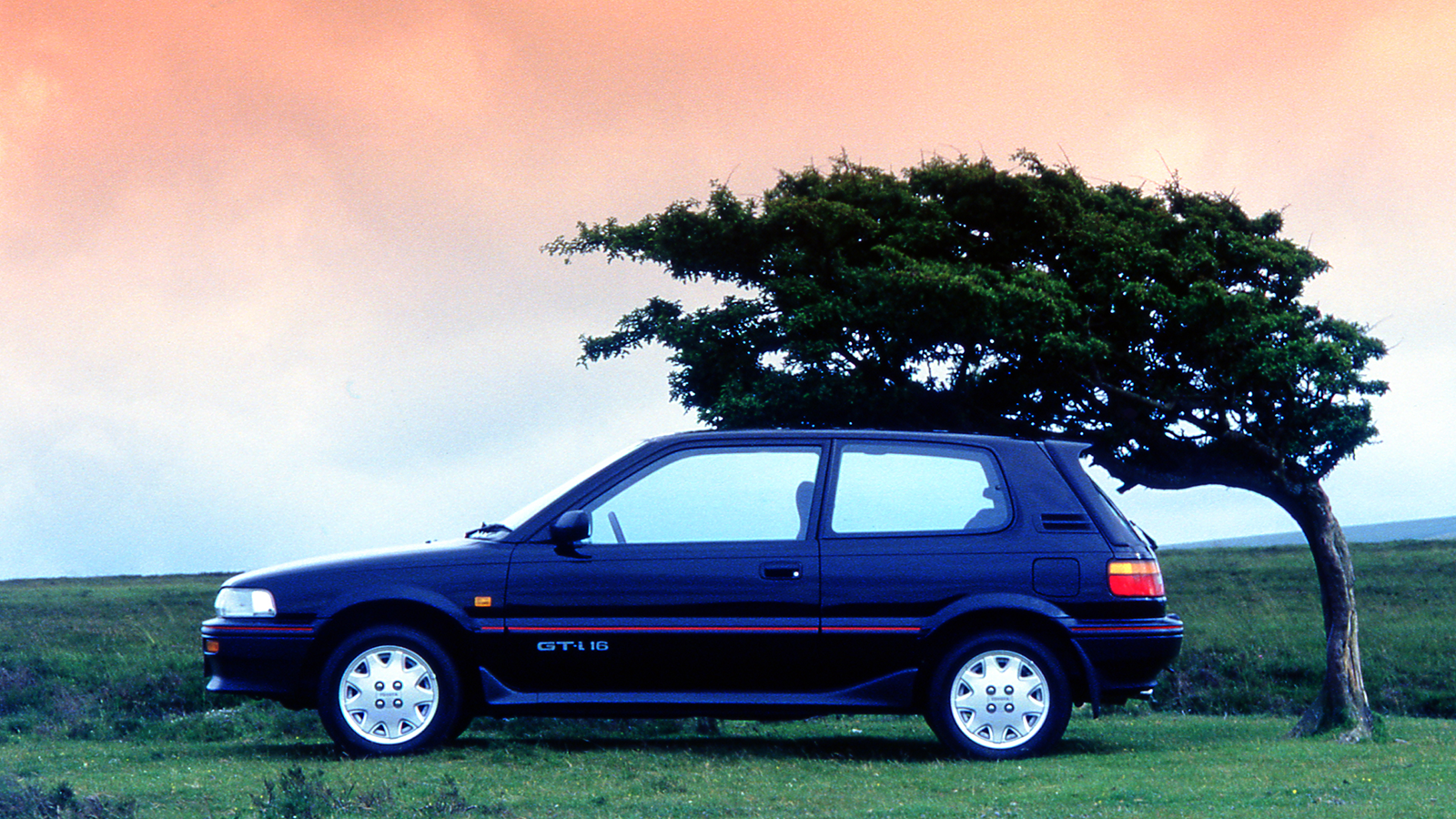 Toyota Corolla GTi-16