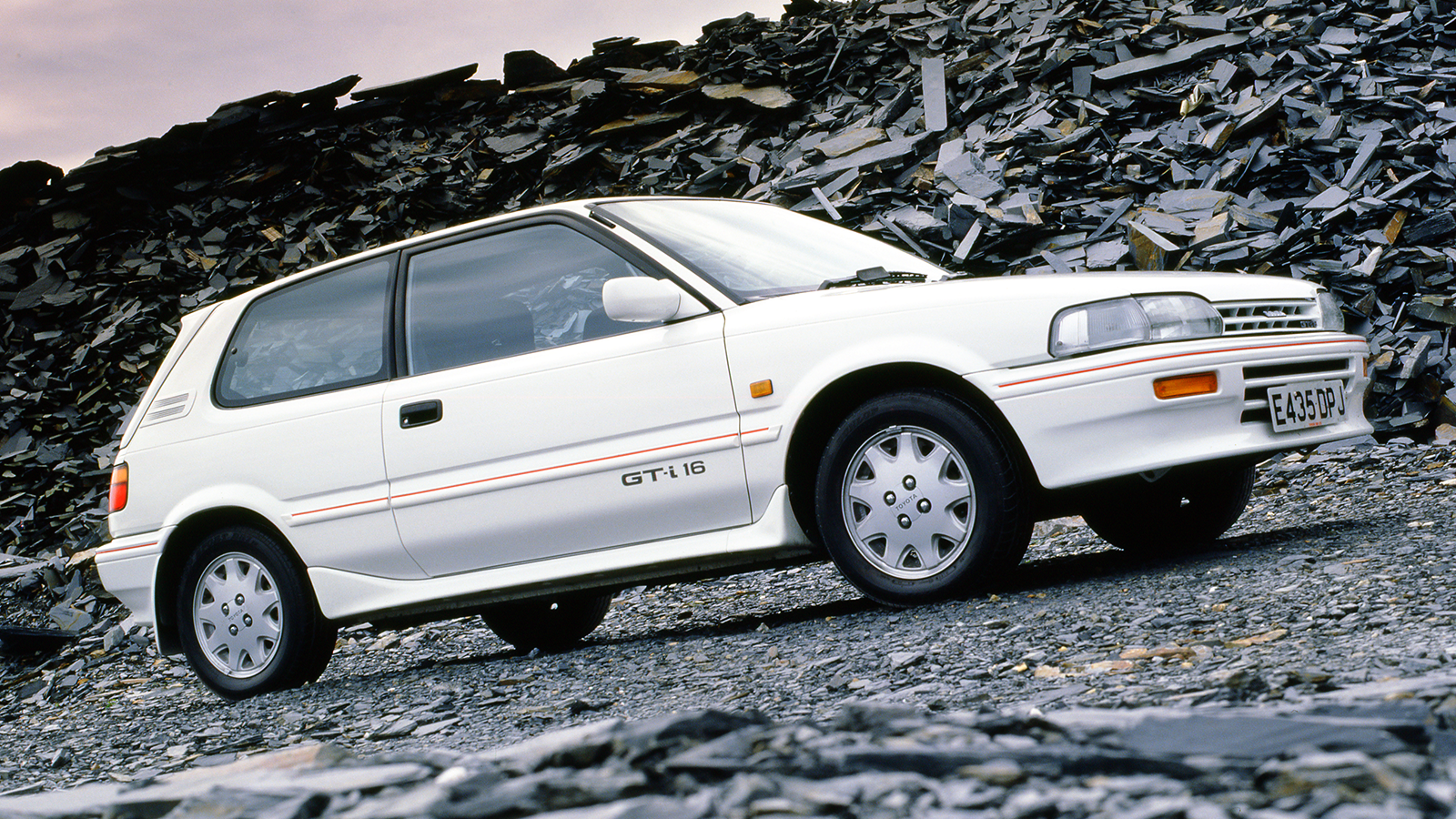 Toyota Corolla GTi-16